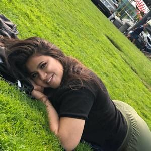 Meet your Posher, Catherine